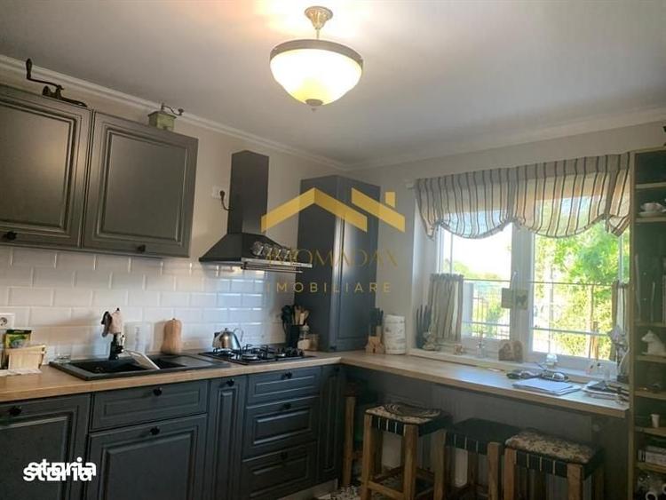 Casă cu 4 camere cu Teren 250 Mp în Sânmihaiu Român