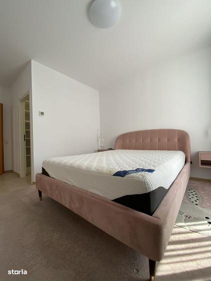 Apartament cu 4 camere decomandat, mobilat în Avantgarden