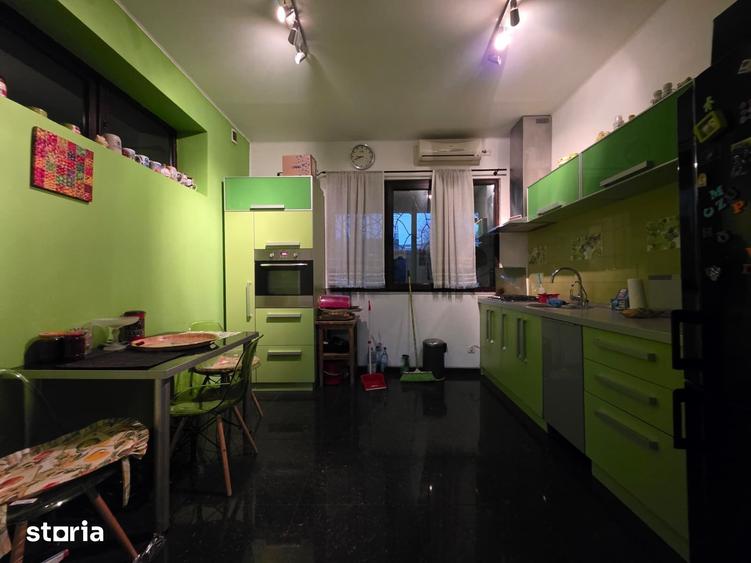 Casă cu 4 camere cu Teren 400 Mp în Sud