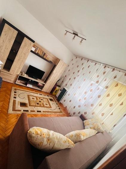 apart 2 camere circular 9/10 mobilat utilat piata brotacei - 1