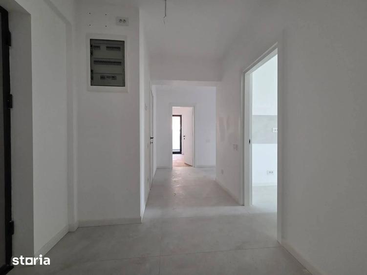 Apartament cu 4 camere decomandat în Theodor Pallady