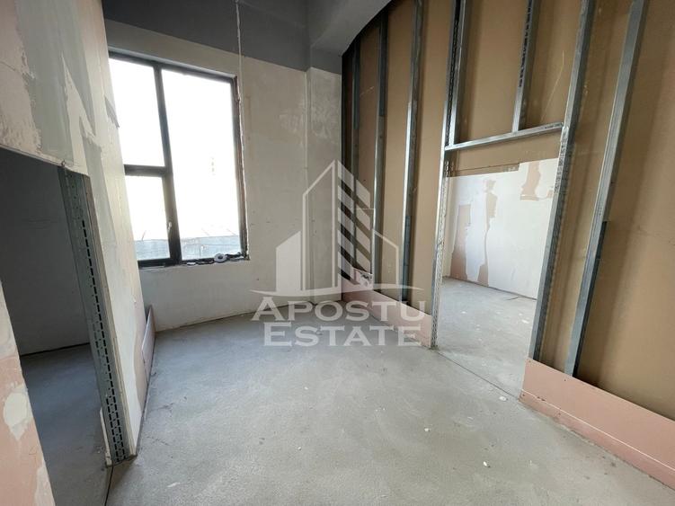 Spațiu comercial, de 1,207 mp, în Circumvalațiunii