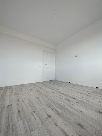 Casă individuală cu 4 camere cu Canalizare în Balotești