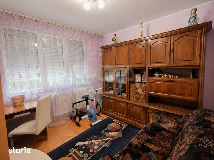Apartament cu 4 camere decomandat, mobilat în Titan
