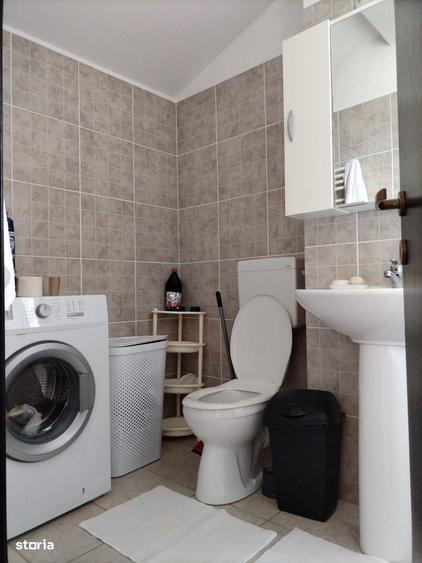 Apartament cu 2 camere decomandat în Sânpetru