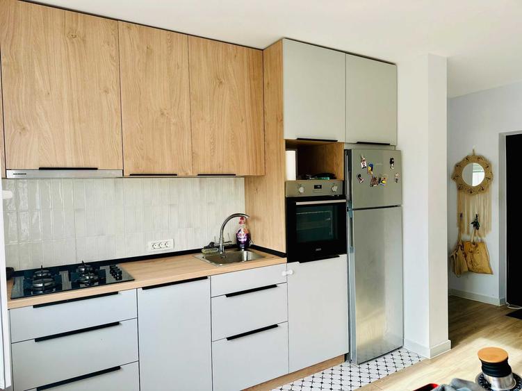 Apartament cu 2 camere decomandat în Sebastian