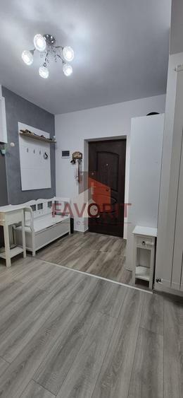 Apartament cu 3 camere decomandat, mobilat în Calea Urseni