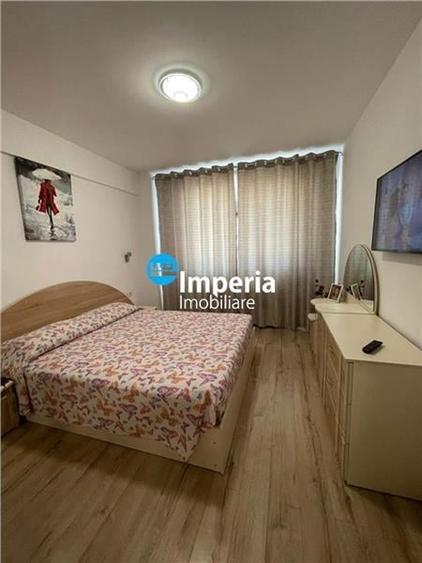 Apartament cu 3 camere decomandat, mobilat în Rediu