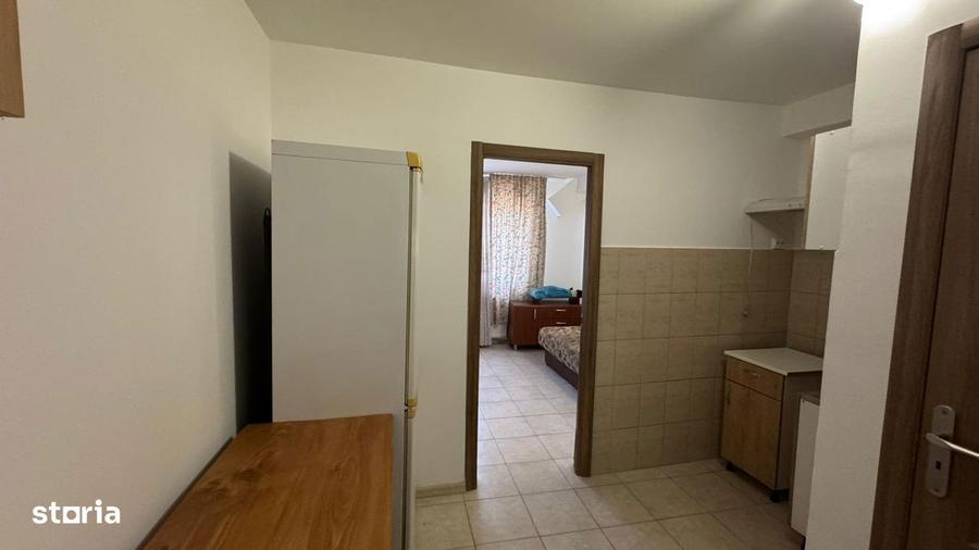Garsoniera parter, langa Cora-Bacau - 7