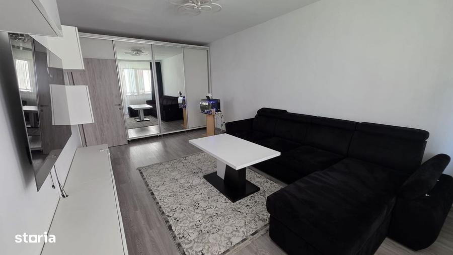 Apartament cu 2 camere decomandat în Exterior Vest