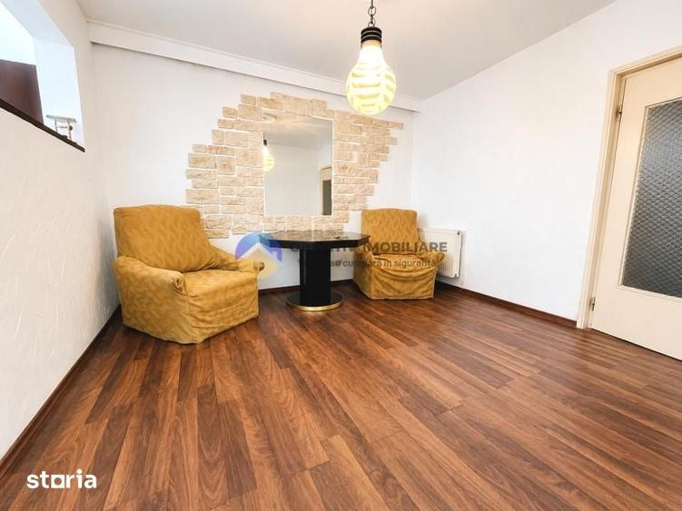 Apartament cu 4 camere în Central