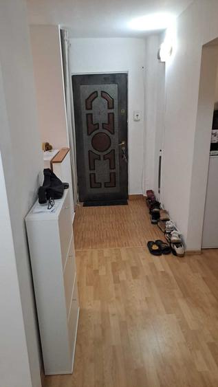 Apartament cu 3 camere decomandat în Dosu Bricii