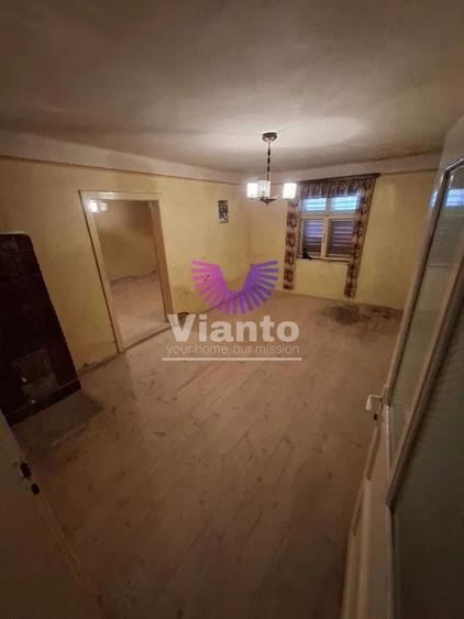 Casă individuală cu 5 camere cu Canalizare în Cisnădioara