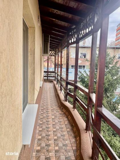 Apartament cu 2 camere semidecomandat, mobilat în Moșilor