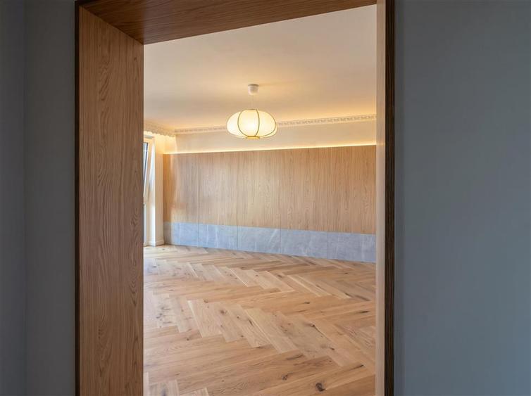 Apartament cu 2 camere semidecomandat, mobilat în Ultracentral