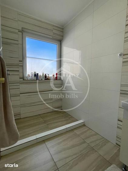 Apartament cu 3 camere decomandat în Salca