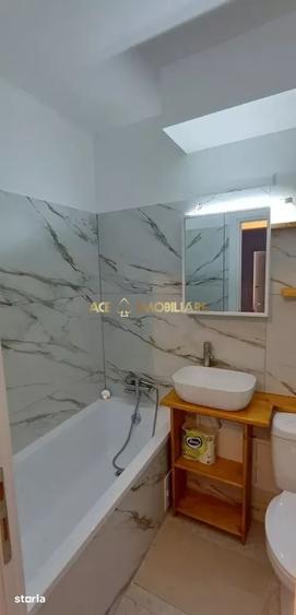 Apartament cu 3 camere în Berceni