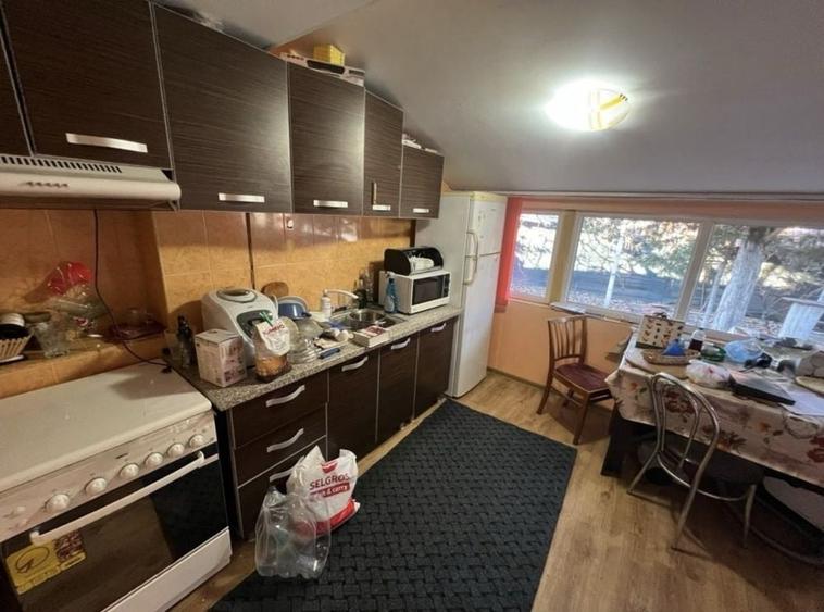 Casa Carcea Batraneasca Centrala # 5 Camere # 900 mp Teren # Toate Utilitatile # Accept Schimb cu Apartament Craiova # - 11