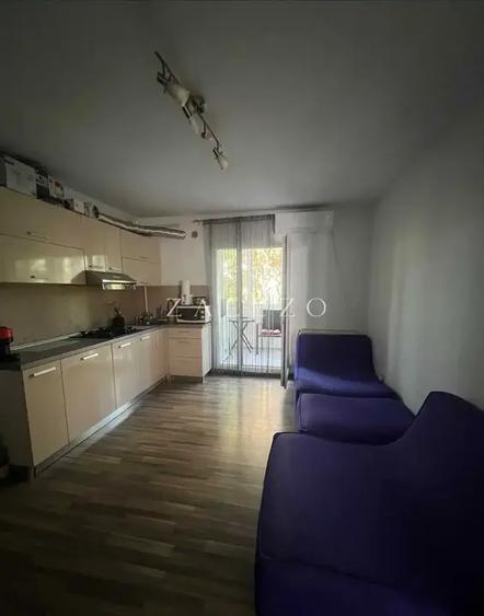Apartament cu 2 camere decomandat, mobilat în Bucovina