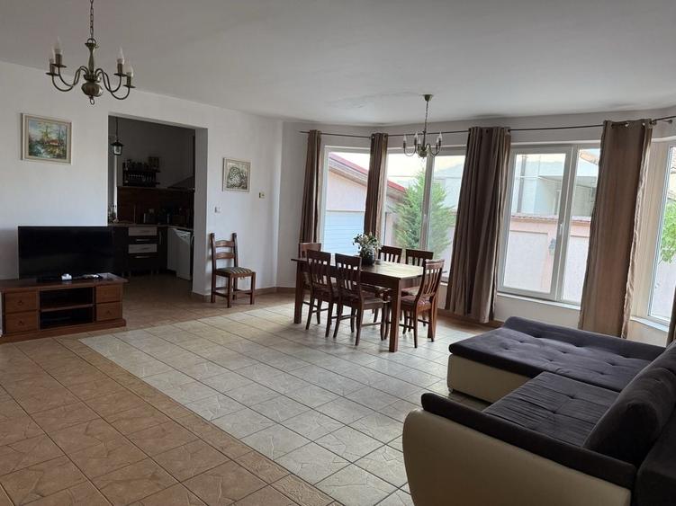 Casă cu 4 camere cu Teren 650 Mp în Tinca