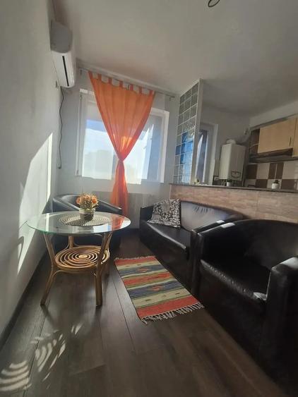 Garsonieră decomandată în Ferentari