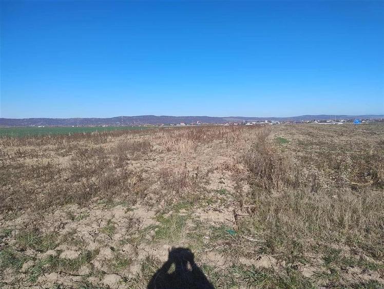 Teren Construcții extravilan de 10000 mp, în Oșorhei