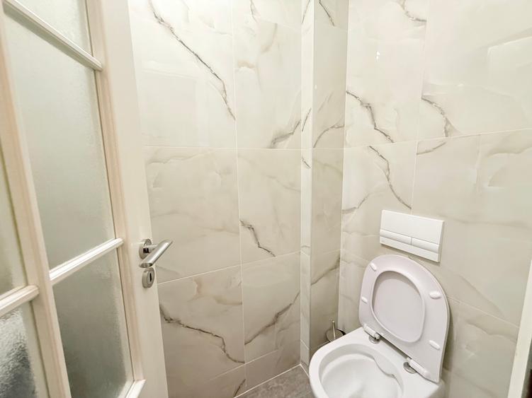 Apartament cu 3 camere decomandat, mobilat în Străulești