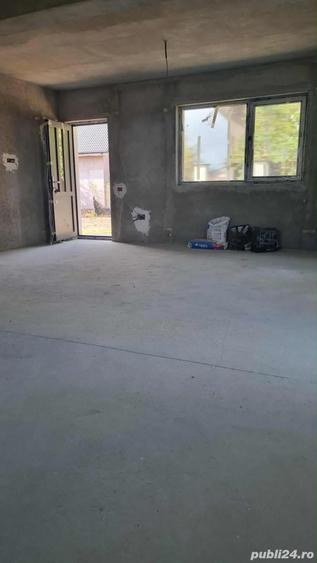 Casă cu 2 camere cu Teren 250 Mp în Clinceni