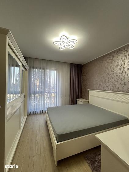 Apartament cu 3 camere decomandat în Negru Vodă