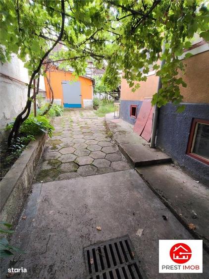 Apartament cu 4 camere în Central