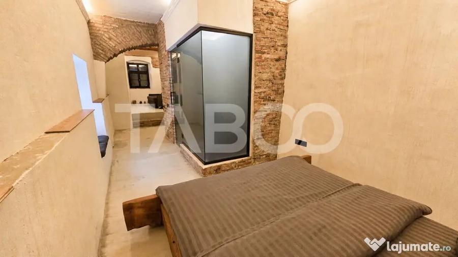 Apartament cu 3 camere decomandat în Orașul de Jos