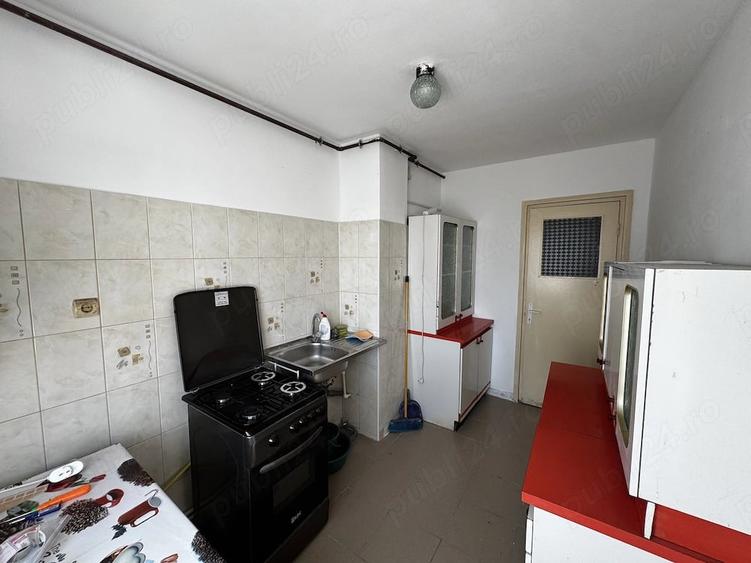 Apartament cu 2 camere decomandat în Sud