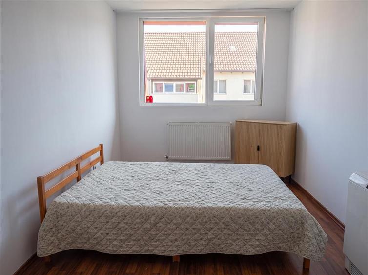 Apartament cu 2 camere nedecomandat în George Enescu