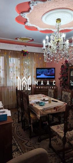 Apartament cu 4 camere decomandat, mobilat în Vasile Aaron