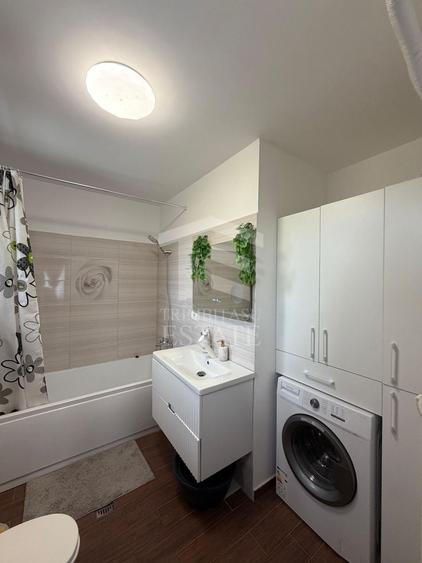 Duplex cu 4 camere cu Canalizare în Tunari