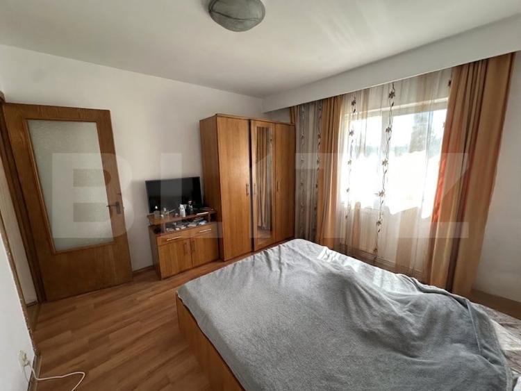 Apartament cu 2 camere decomandat, mobilat în Zorilor