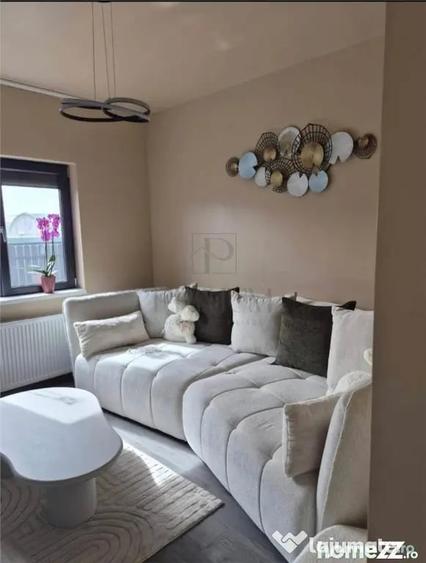 Casă cu 3 camere cu Teren 250 Mp în Sânmihaiu Român