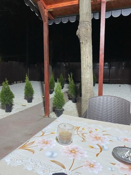 Apartament cu 2 camere semidecomandat în Micro 16