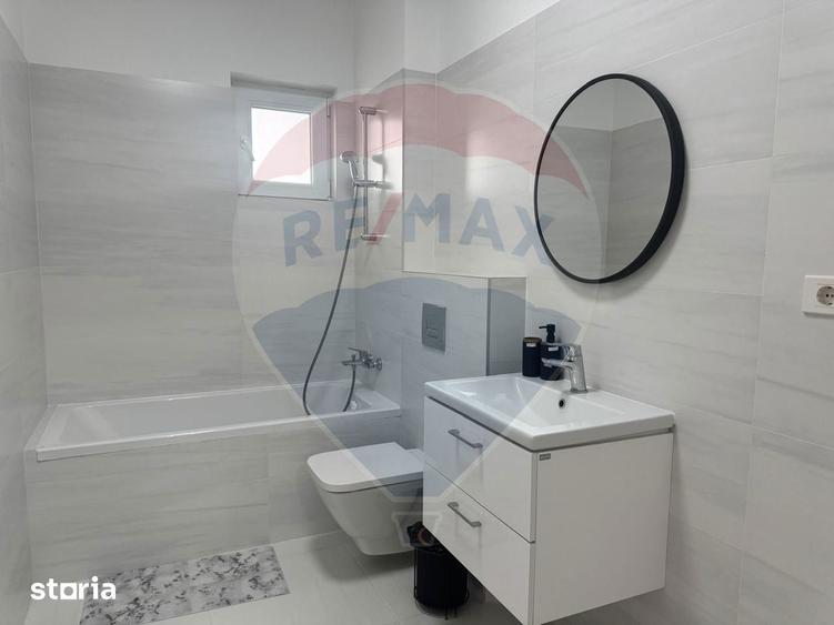 Apartament cu 3 camere decomandat, mobilat în Berceni