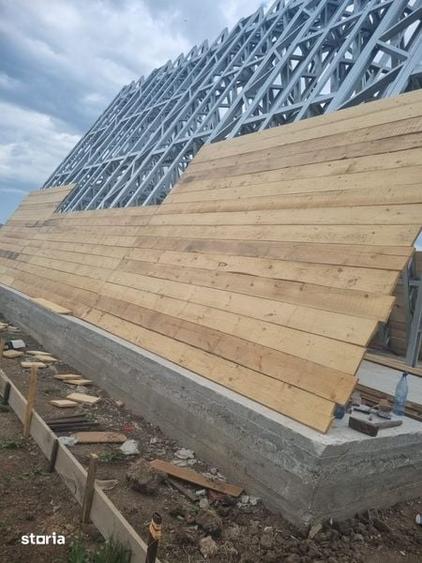 Casă cu 3 camere cu Teren 83 Mp în Berceni