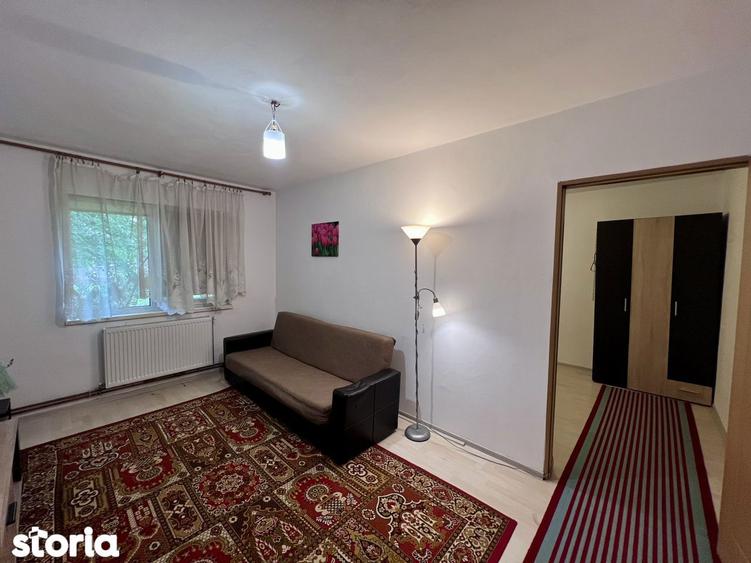 Apartament cu 2 camere semidecomandat, mobilat în Circumvalațiunii