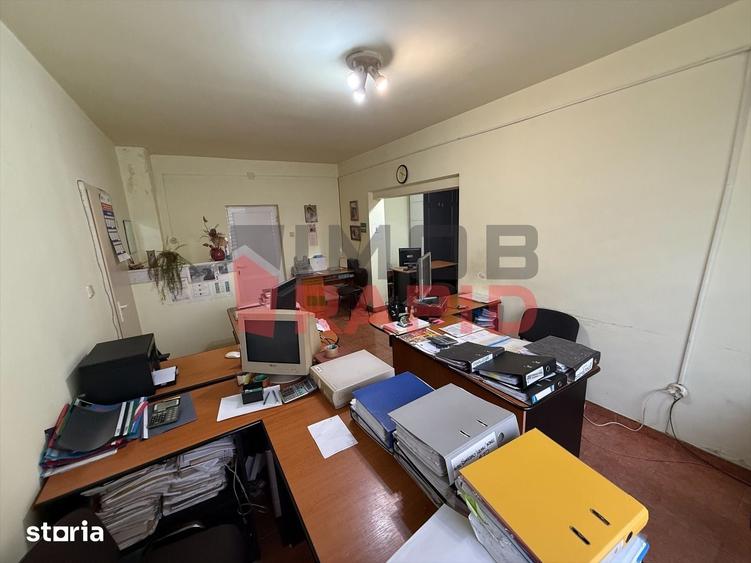 Spațiu comercial, de 55 mp, în Central