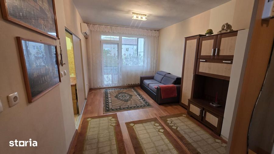 Garsonieră în Central