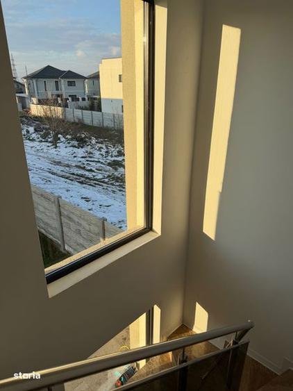 Casă cu 3 camere cu Teren 120 Mp în Central