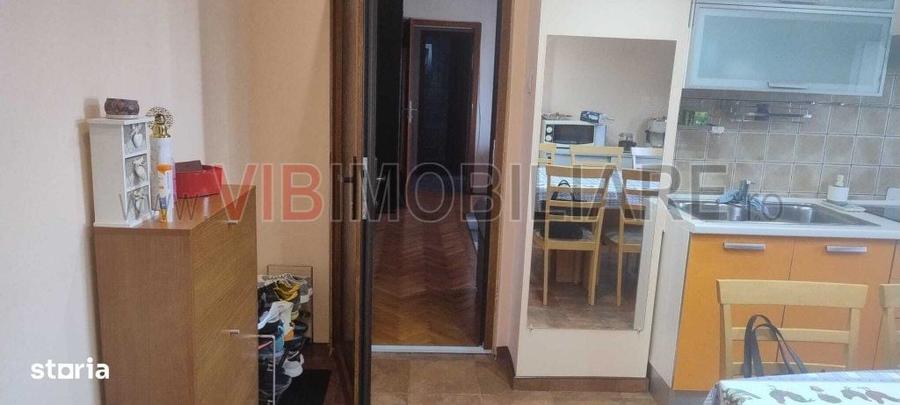 Apartament cu 2 camere semidecomandat în Lipovei