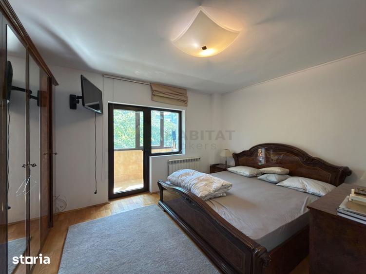 Apartament cu 4 camere decomandat în Cișmigiu