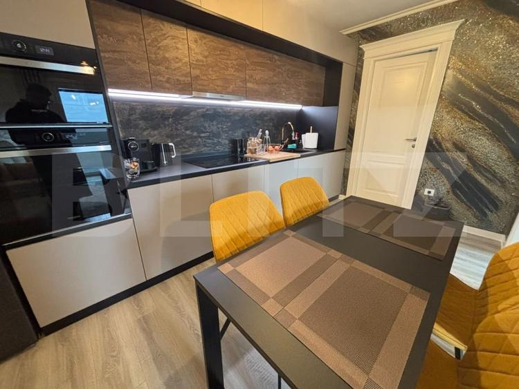 Apartament cu 2 camere semidecomandat, mobilat în Frumoasa