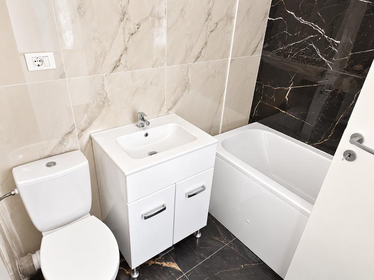 Apartament cu 2 camere semidecomandat în Sud