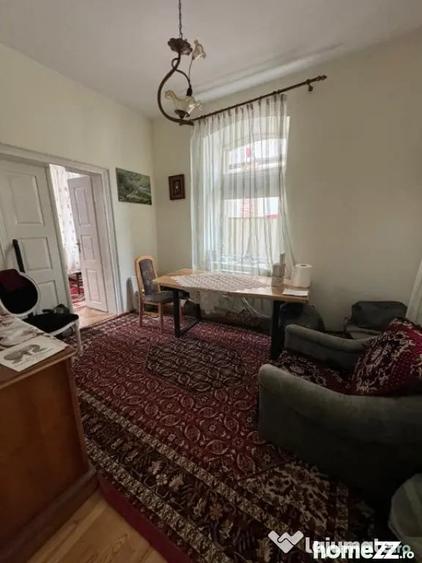 Casă cu 4 camere cu Teren 300 Mp în Rădăuți