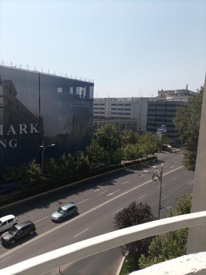 Apartament cu 5 camere decomandat în Ultracentral